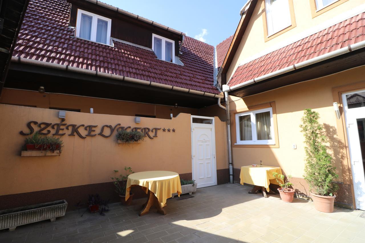 Székelykert Panzió Miskolc Exterior foto